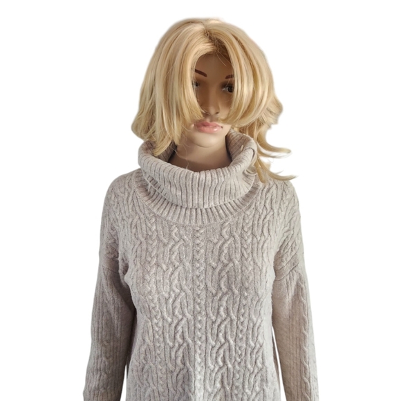 Denver hayes cable knit split Cowl-Neck oatmeal sweater, size M - Picture 2 of 9